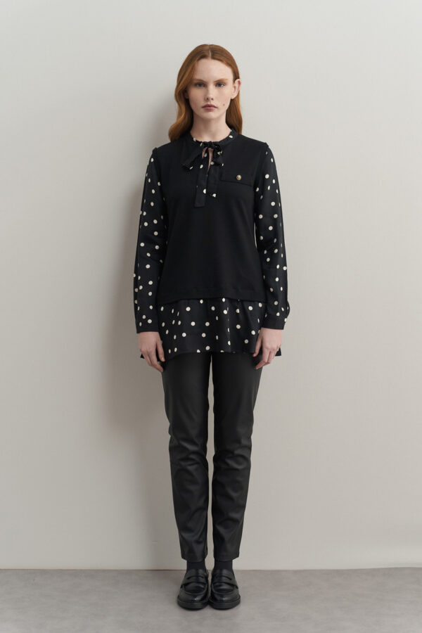 Blouse shirt gilet effect