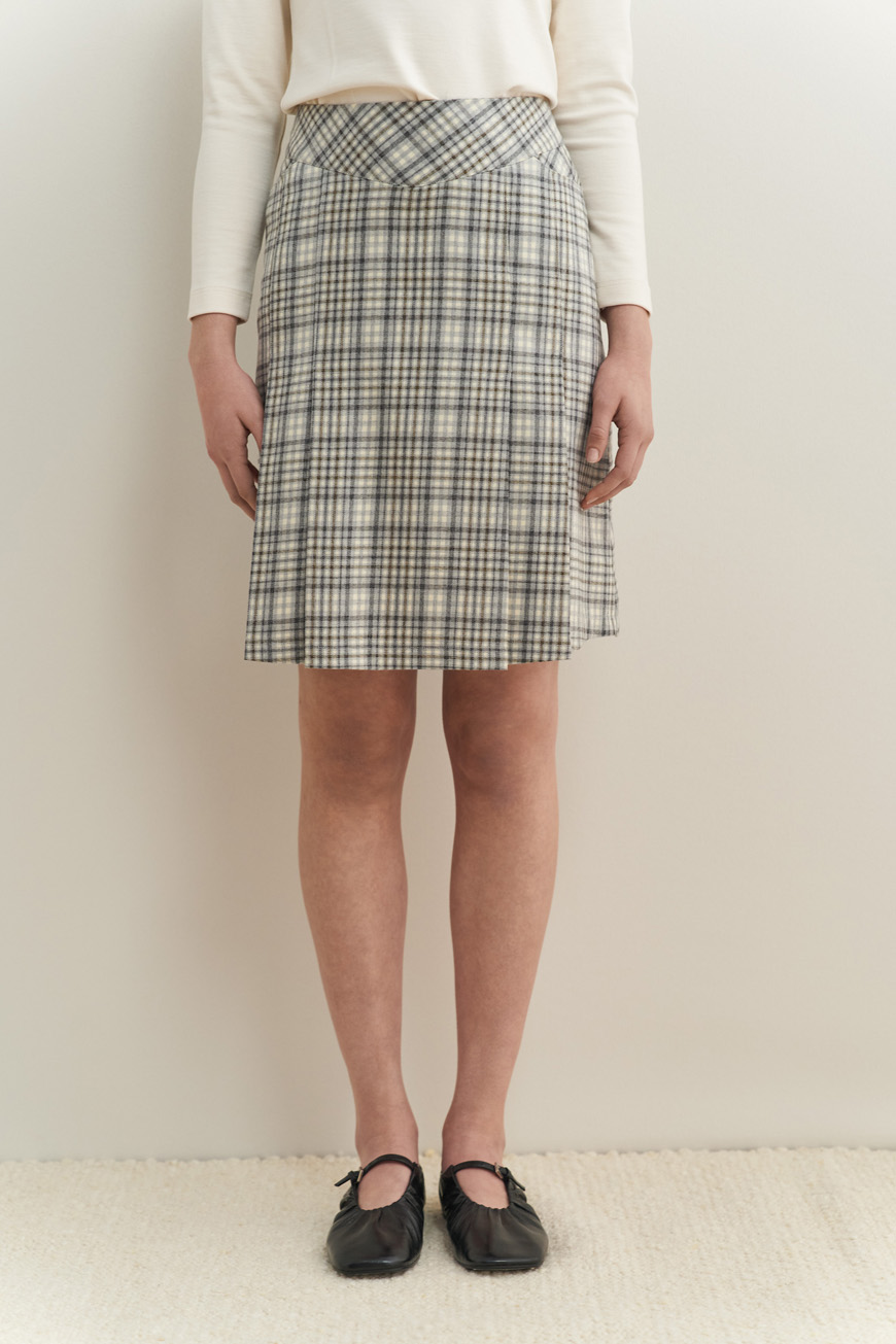 Pleated grey check skirt - Image 2