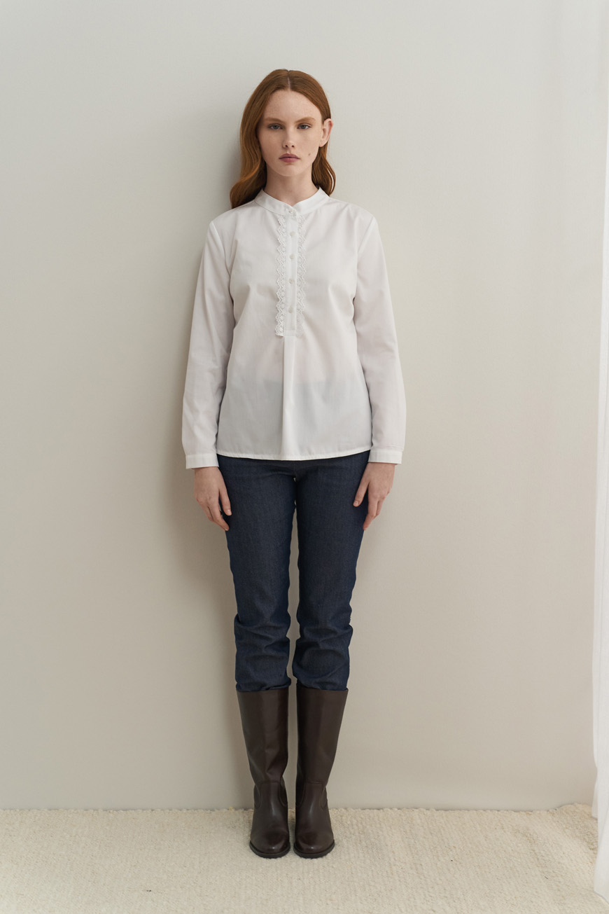 Cotton shirt with lace - Image 3
