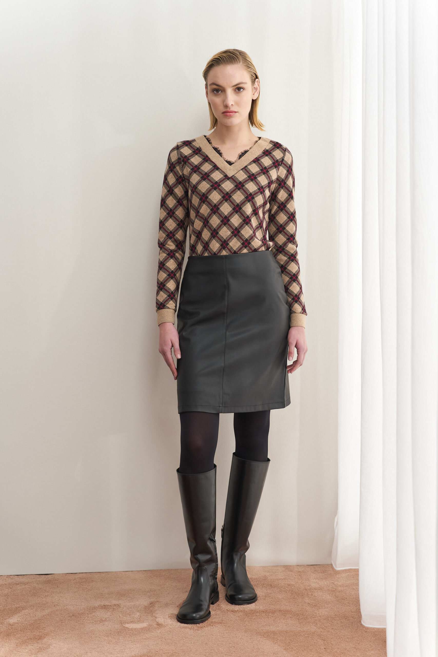 Φούστα δερματίνη - Image 5