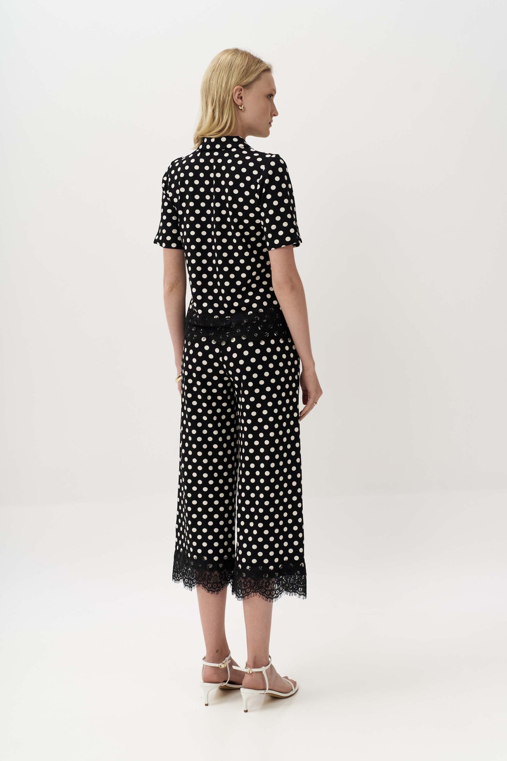 Lace zip-up panties - Image 5