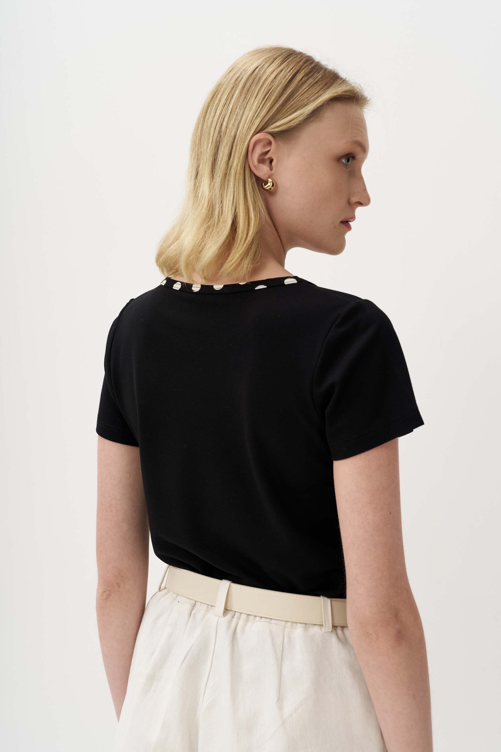 Μπλούζα με contrast πουά ρέλι - Image 5