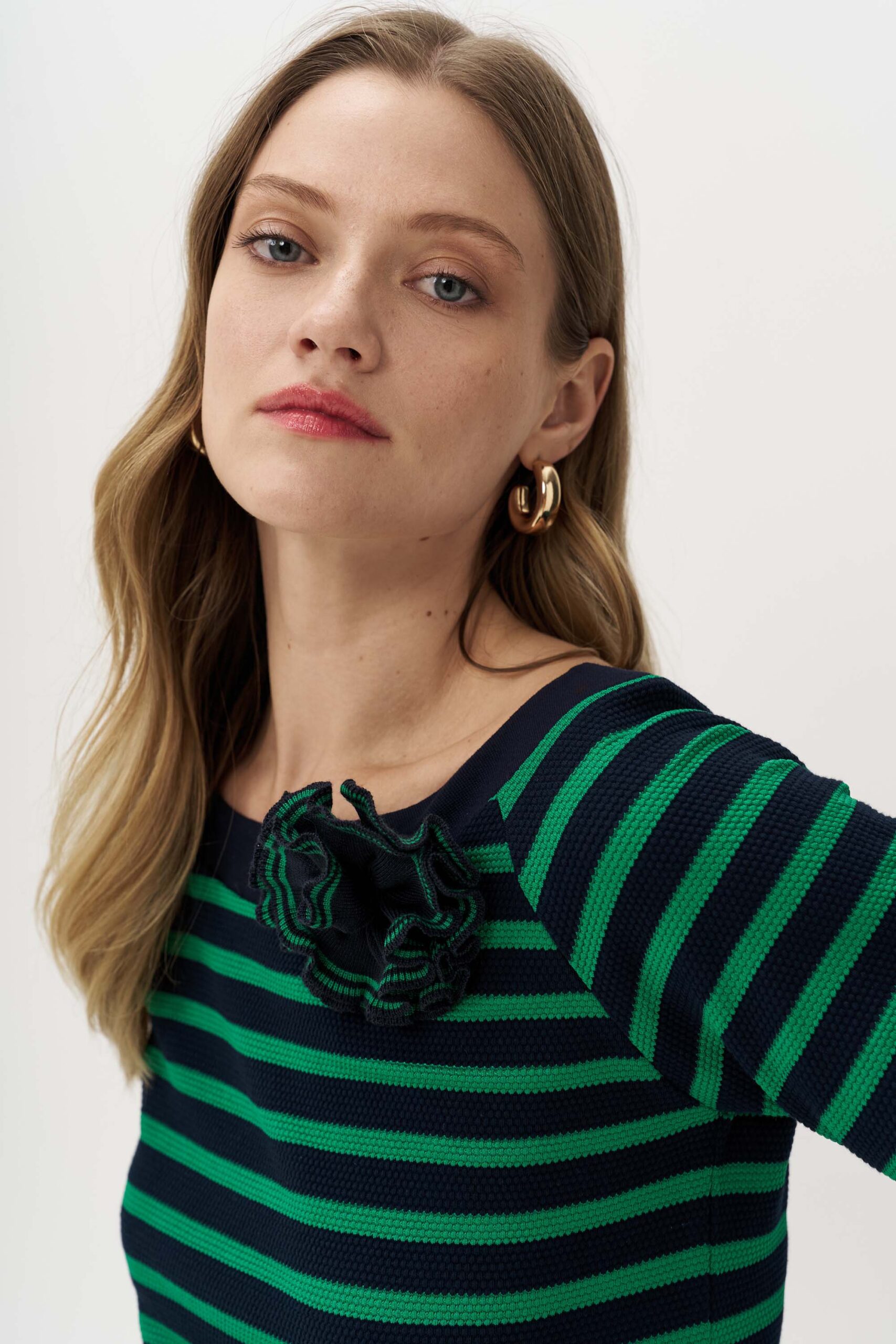 Bubble blouse with flower detail - Image 2