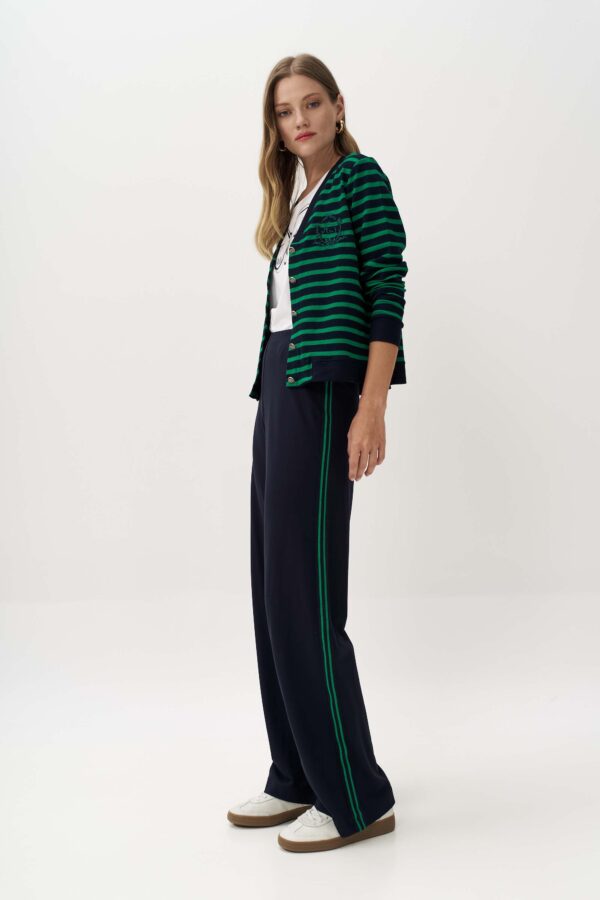 Pants with striped stripe on the side