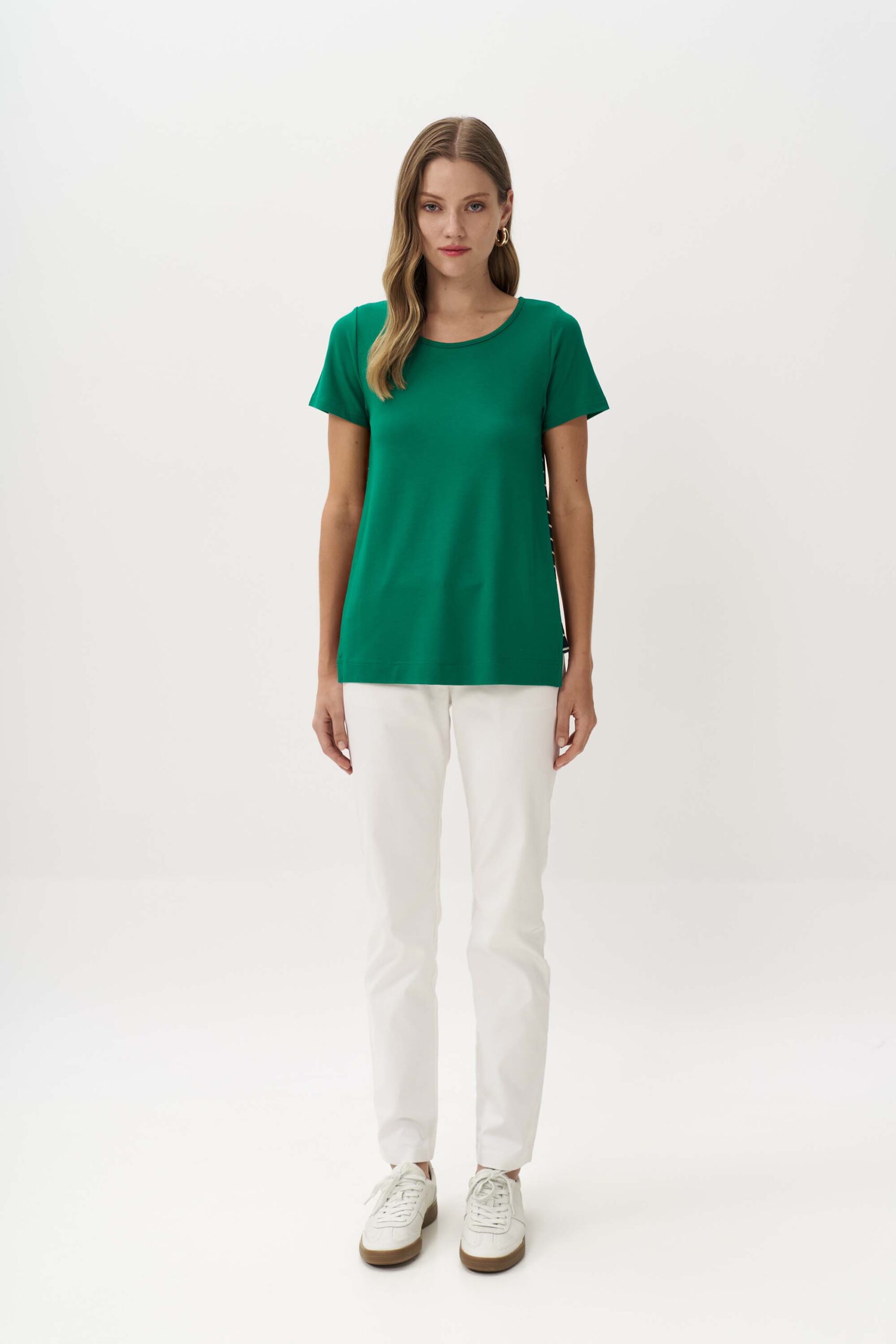 Blouse with contrasting stripe on the side - Image 3