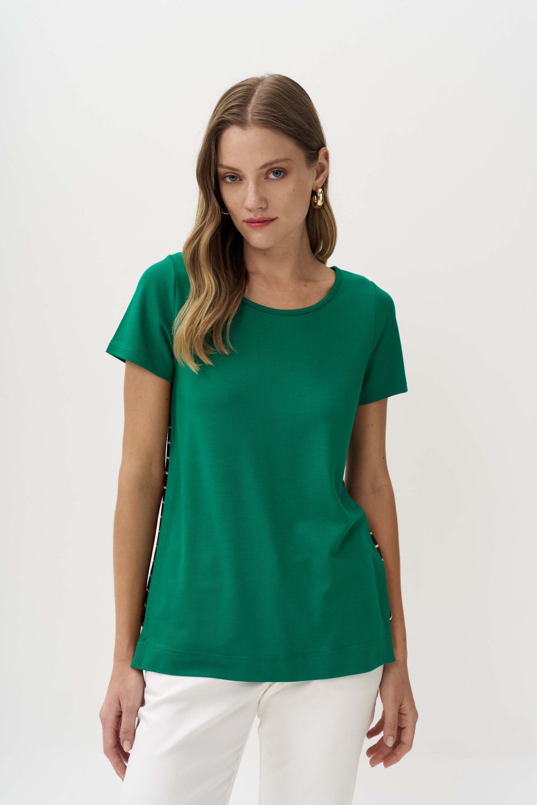 Blouse with contrasting stripe on the side - Image 5