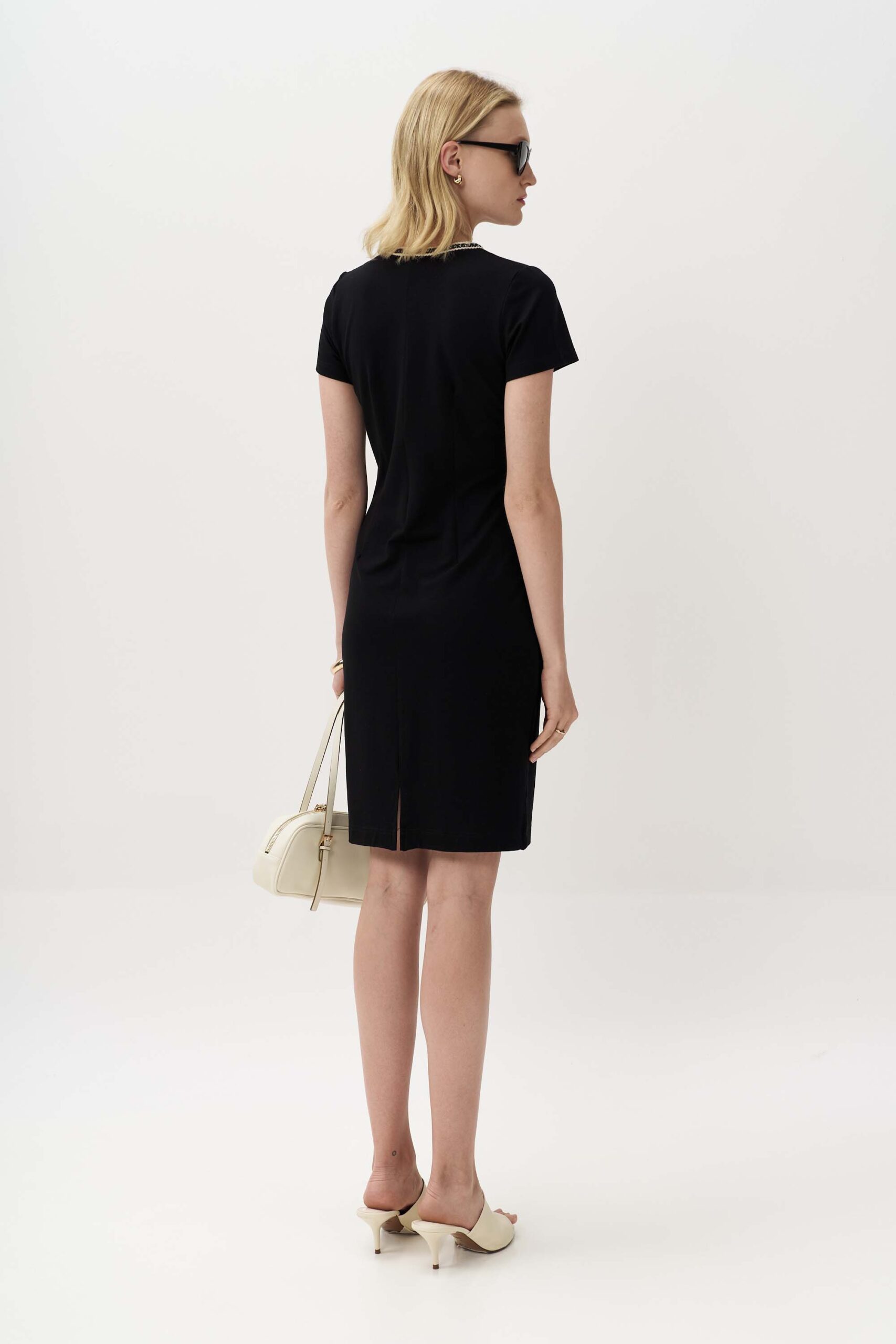 Φόρεμα με τρέσα knit - Image 4