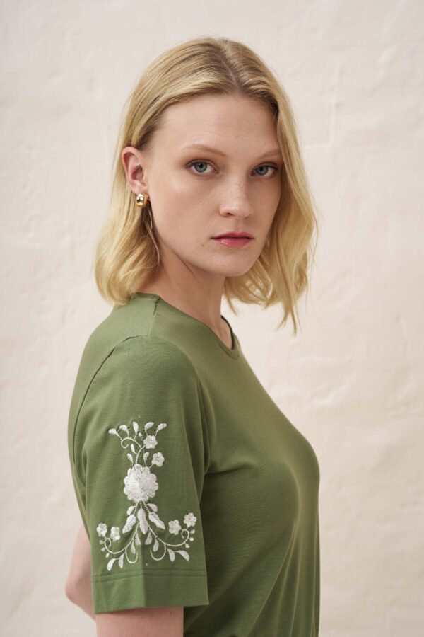 Blouse with embroidery on the sleeve