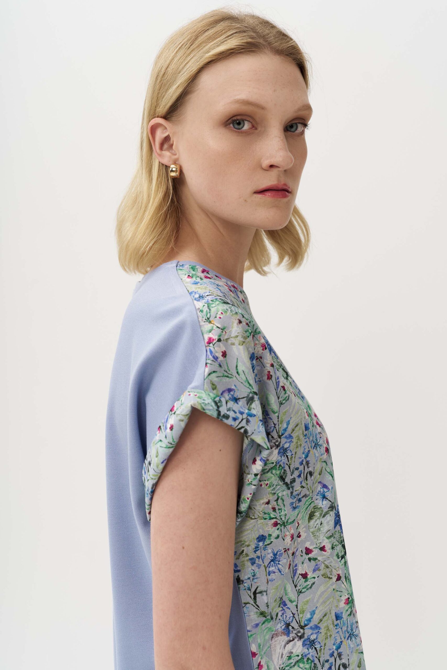 Blouse with garden print combination - Image 2