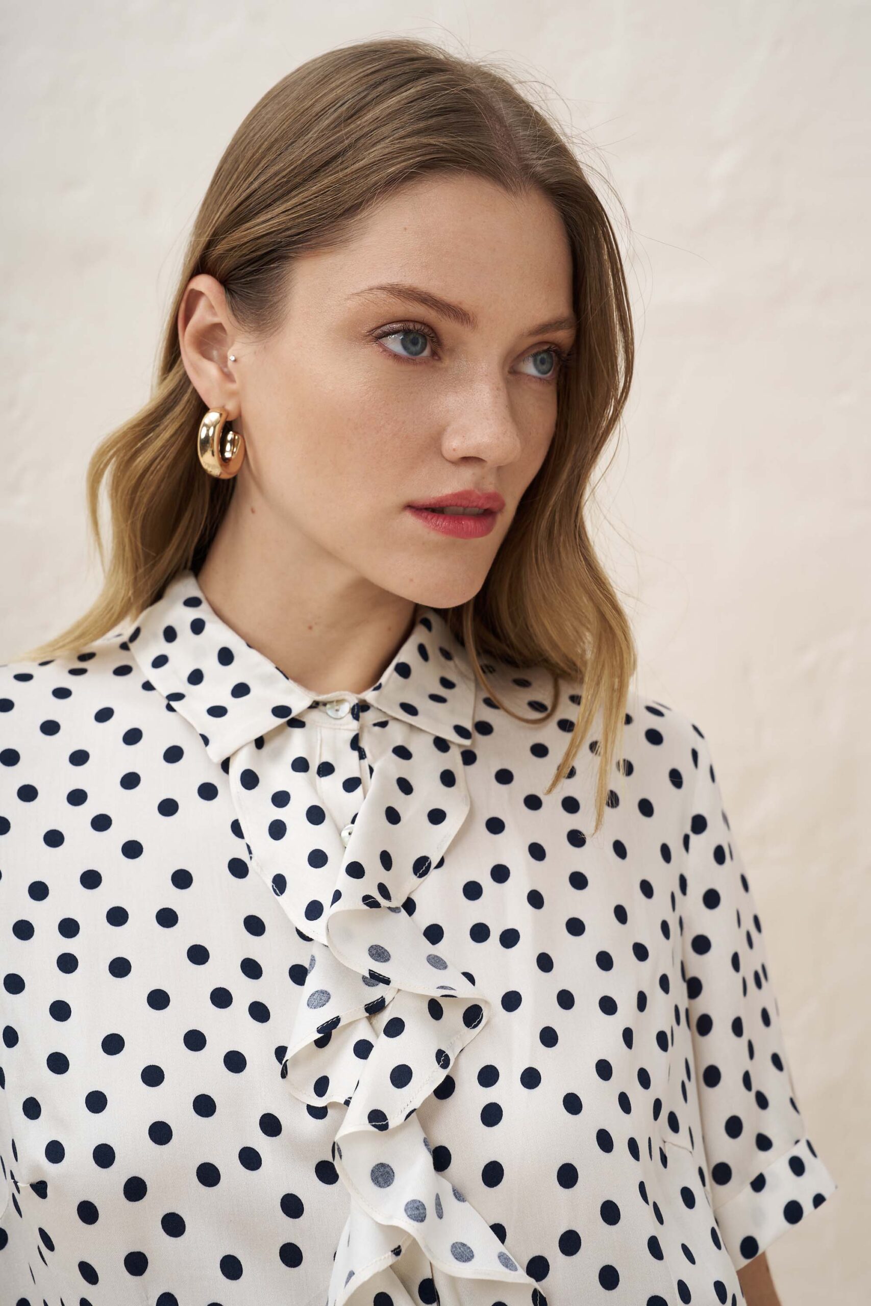 Viscose polka dot ruffle shirt - Image 4